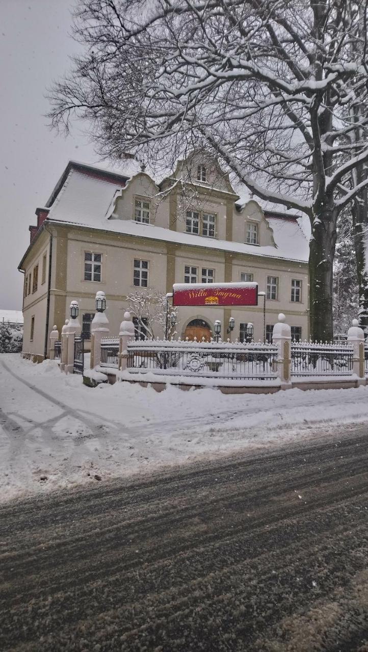 Palac Miejski 3*